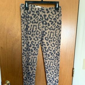 Leopard leggings